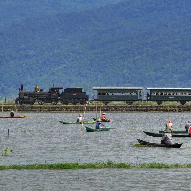From Yogyakarta: Indonesian Railway Museum and Train Ride - Authenticity and Appeal: Who Will Love This Tour?