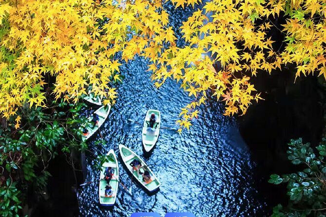 Fukuoka: Mt.Aso, Miyazaki, Takachiho Gorge boat/Beef Lunch Tour - Mt. Aso: The Volcanic Power of Japan