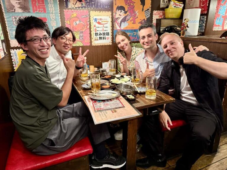 Fukuoka: Private Nightlife and Hidden Gems Tour with a Local - Exploring Fukuoka’s Nightlife and Hidden Corners