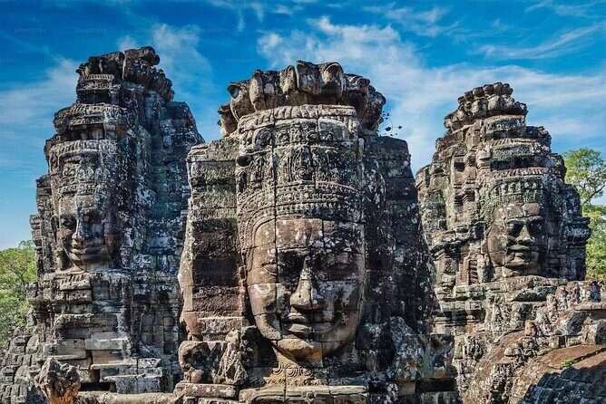 Full-Day Angkor Wat Sunrise Private Tour with Angkor Temples Pass - What Makes This Tour Stand Out?
