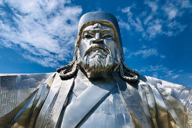 Full Day Chinggis Khaan Statue & Terelj NP Tour +Horseride, Eagle - Who Is This Tour Best For?