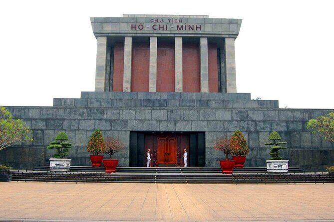 Full Day Private Highlights Tour and Cultures in Hanoi City - Who Should Consider This Tour?