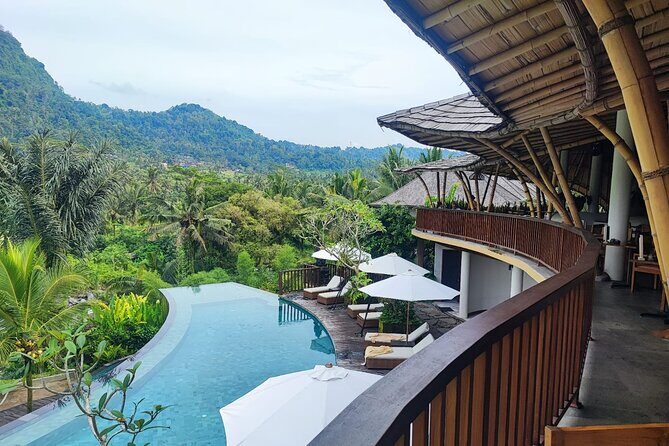 Gate of Heaven Tour - The Practicalities: Transport, Timing, and Experience