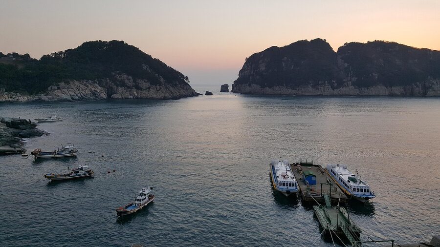 Geoje Island marina in the morning