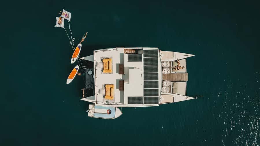 Gili Islands: 4-in-1 Catamaran Snorkeling Experience - What Makes This Tour Stand Out