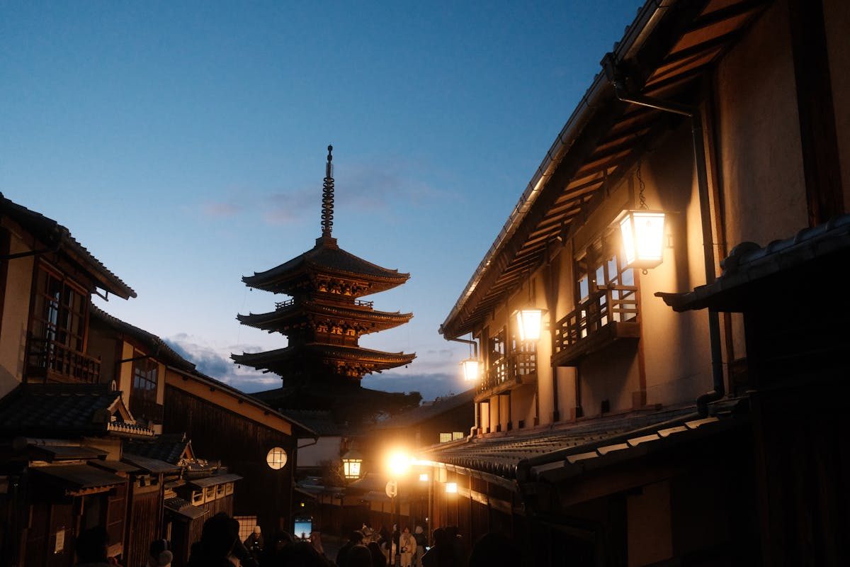Yasaka Pagoda and traditional Kyoto architecture illuminated at dusk