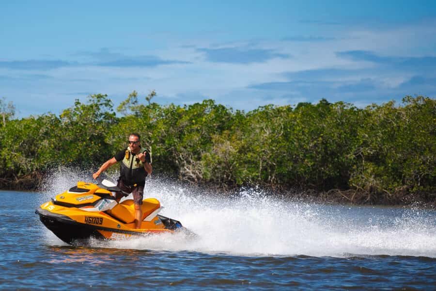 Gold Coast: 15 Minute Jetski Blast with Free Photos - The Meeting Point and Logistics