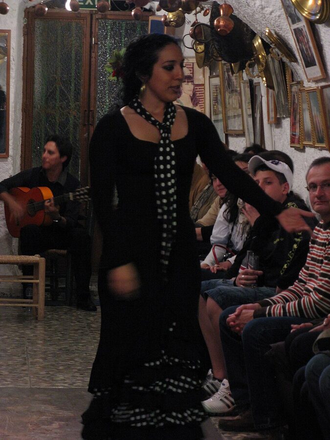 Zambra performance at Cueva de la Rocio Sacromonte Granada