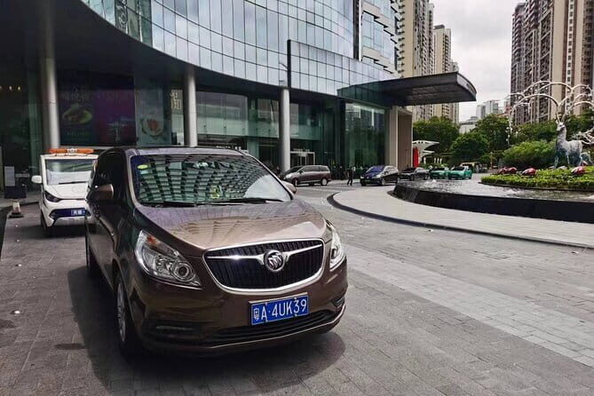 Guangzhou Downtown Hotel - Baiyun Airport OneWay Private Transfer - The Day of Pickup: What to Expect