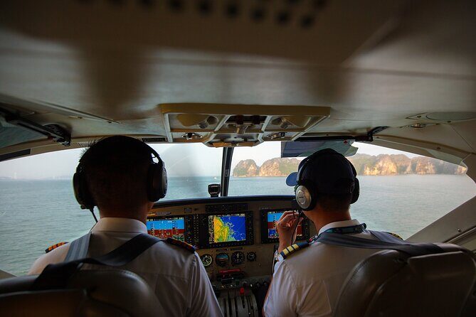 Halong Bay Seaplane- A bird's eye view experience from Sky ( 25') - Authentic Insights from Past Reviewers