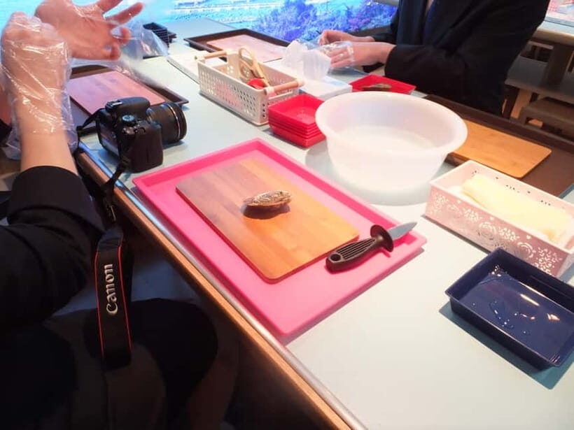 Hands-on Pearl Harvesting Workshop! - Is It Worth the Price?