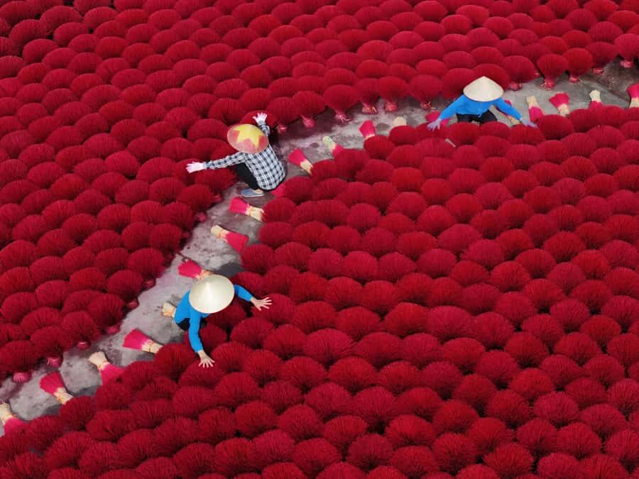 Hanoi: Hai Ly Ruined Church or Incense Village & Hat Village - Village Visits: Incense & Conical Hat Making