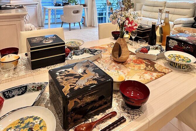 High-Grade Tuna & Wagyu Sushi - Matcha & Mochi- in Yokohama - Who Will Love This Tour?