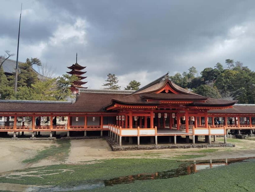 Hiroshima: Itsukushima Shrine and Miyajima Summit Tour - FAQ