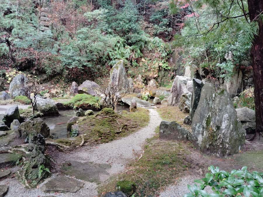 Hiroshima: Mitaki-ji Temple Guided Tour 1.5h - Who Should Consider This Tour?