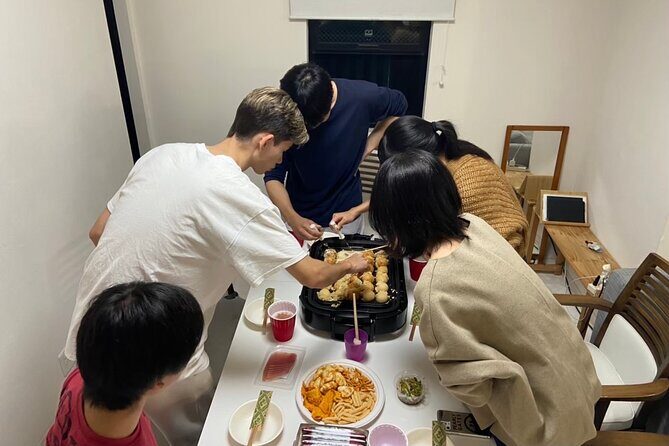 Homemade Ramen and Gyoza Cooking Class - Who Should Consider This Experience?