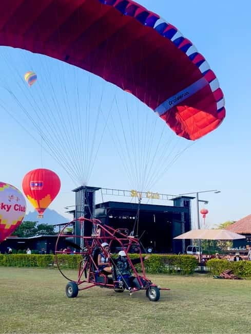 Hot Air Balloon in VangVieng pick up-drop off - The Price and Its Value