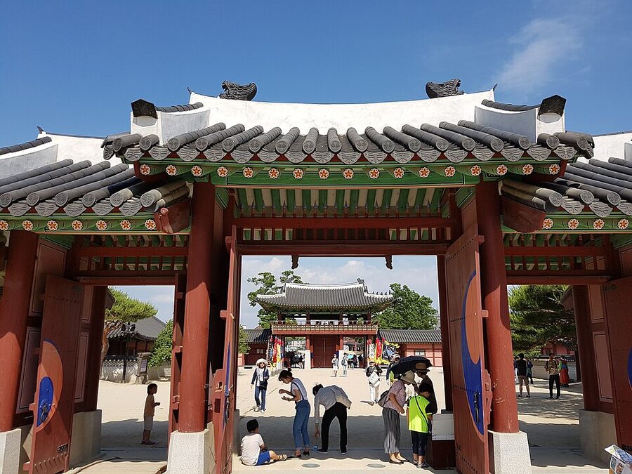 Hwaseong Haenggung Palace courtyard Suwon