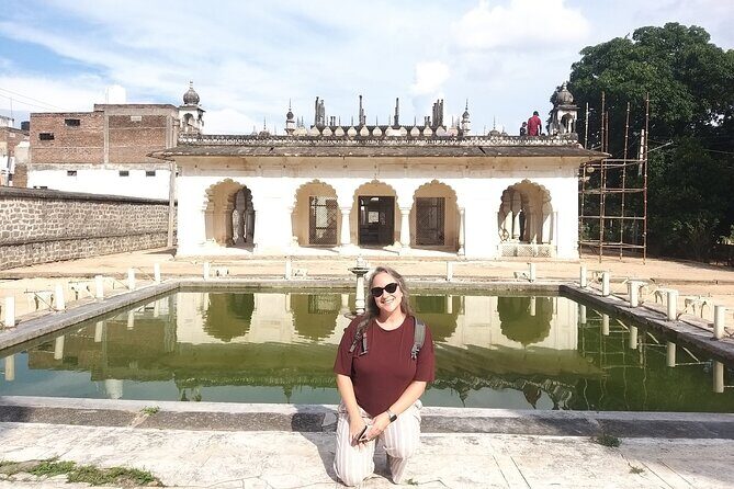 Hyderabad Heritage Tour: Museums, British Residency &Paigah Tombs - The Sum Up