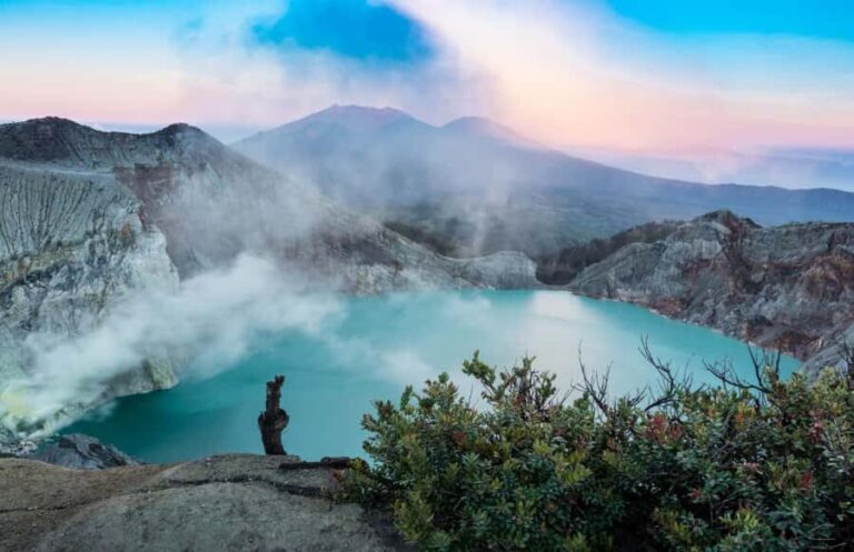 Ijen Crater Blue Flame Trek: Volcano & Sulfur Experience - Practical Details and Tips