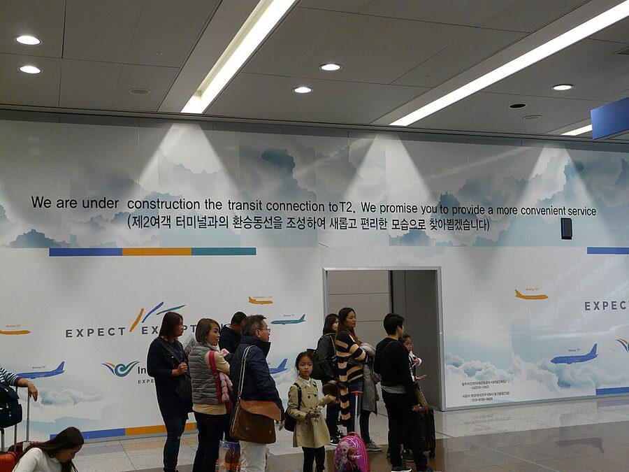 Incheon Airport main hall with travellers