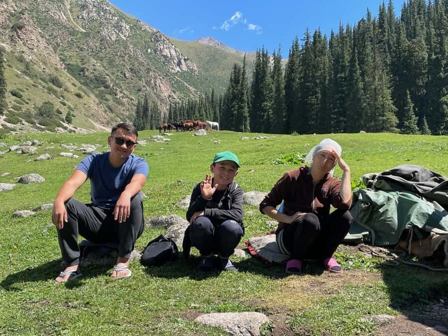 Issyk-Kul: Canyon to Lake Journey with Local Guide - The Itinerary in Detail: What You’ll Experience