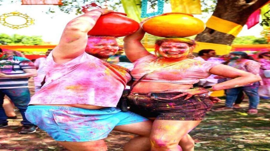 Jaipur: 3-Night Holi Festival Tour with Accommodation - Transport, Group Size, and Logistics