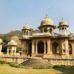 Jaipur Heritage: Day Tour By Tuk Tuk & Local Food With Guide - The Sum Up