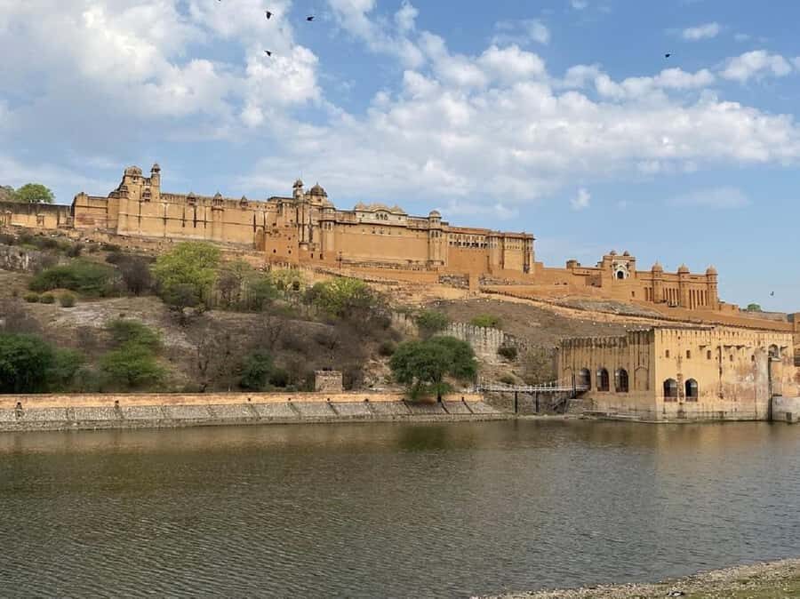 Jaipur: Royal Delights AC Car Sightseeing with Guide - Practical Details and Value