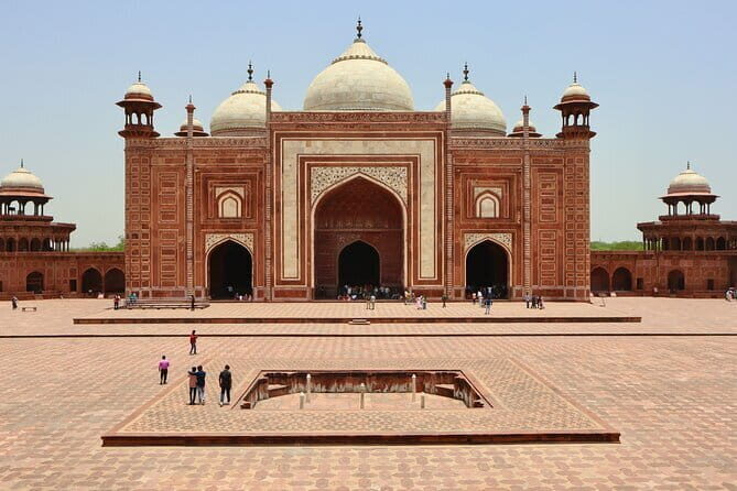 Jaipur to Agra Day Trip with Fatehpur Sikri and Abhaneri - Transportation & Convenience