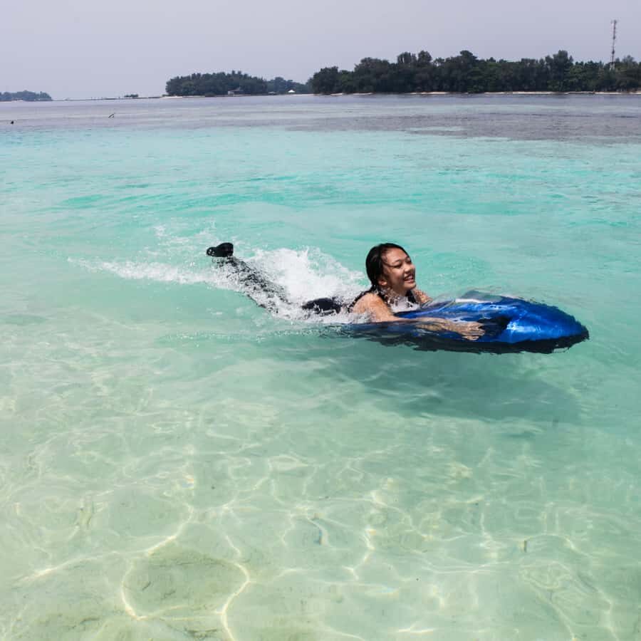 Jakarta: Private Yacht Trip to Dolphin, Ponco & Asha Islands - Starting Point and Departure