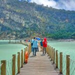 Jakarta Tour: White Crater, Pinisi Resto , Tea plantation - Practical Details and What to Expect