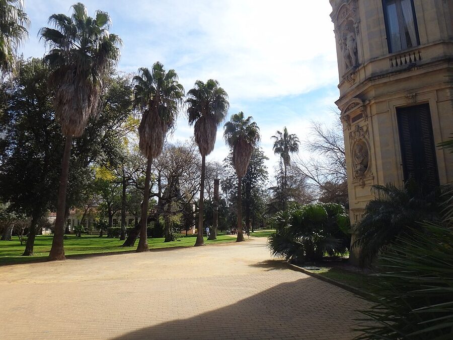 Cobbled stable courtyard at the Real Escuela in Jerez