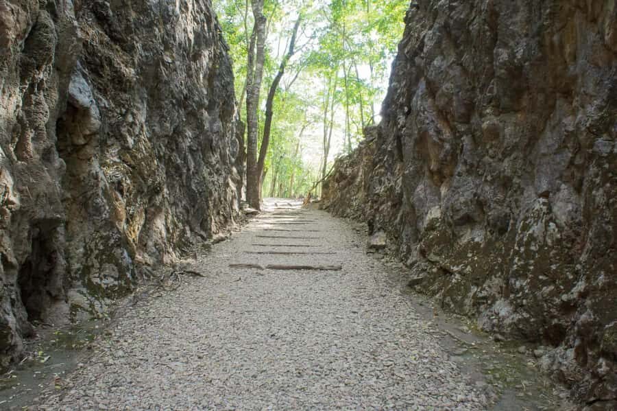 Kanchanaburi: Private Guided Tour with Kayaking - Authentic Experience and Final Thoughts