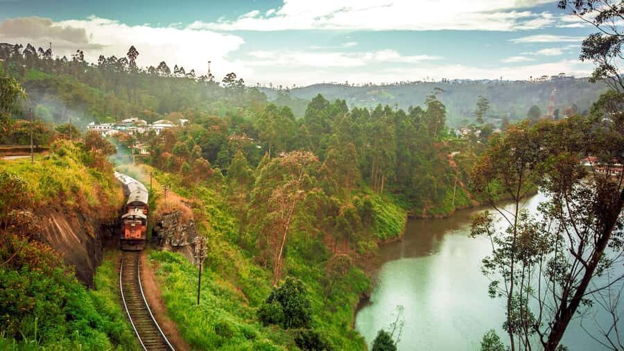 Kandy: Nanu Oya Scenic First Class Railway Experience - Why This Experience Is Worth It