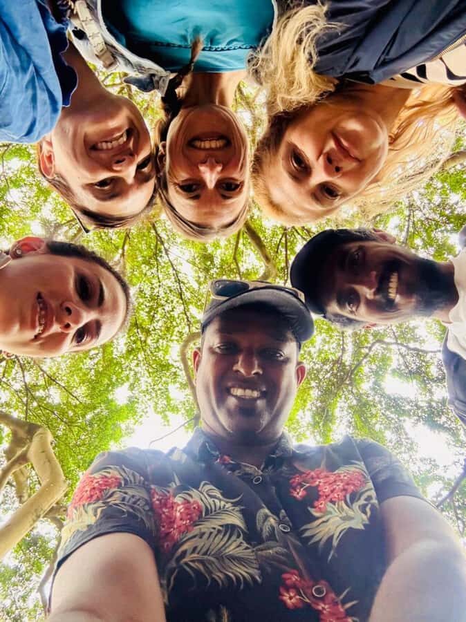 Kandy: Shopping & Street Food Tour by Tuk Tuk (Local Guide) - Who Is This Tour Perfect For?