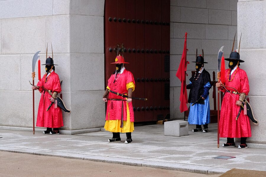Gyeongbokgung Palace guard changing ceremony Seoul