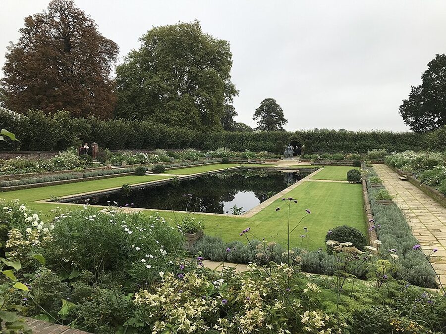 Sunken Garden Kensington Palace with flowers