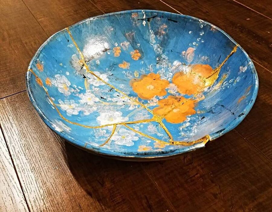 This piece uses Kintsugi: the Japanese method of repairing broken pottery with lacquer mixed with powdered gold.
