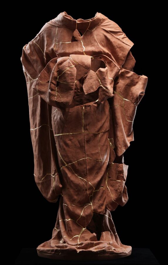 A sculpture by Karen LaMonte that utilizes traditional Kintsugi techniques.