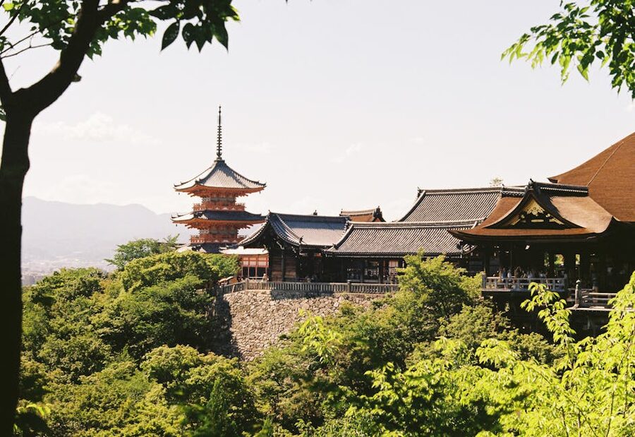 Kiyomizu-dera Temple in Kyoto on a sunny day