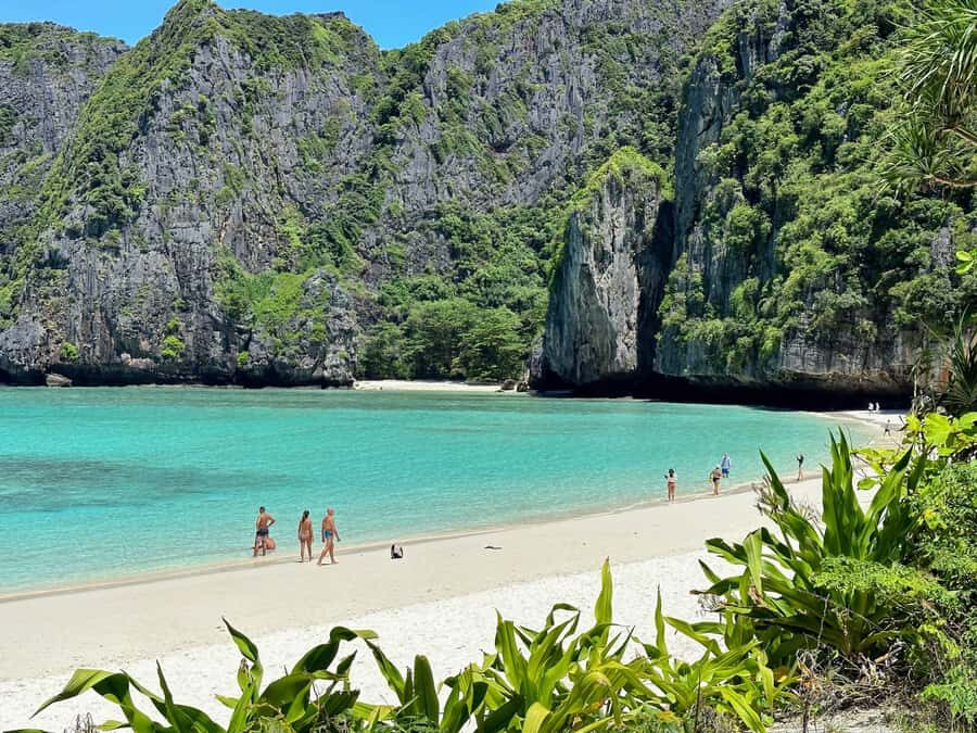 Koh Phi Phi: The Privateer's Half-Day Coves & Lagoon Quest - Exploring the Itinerary: What You Can Expect