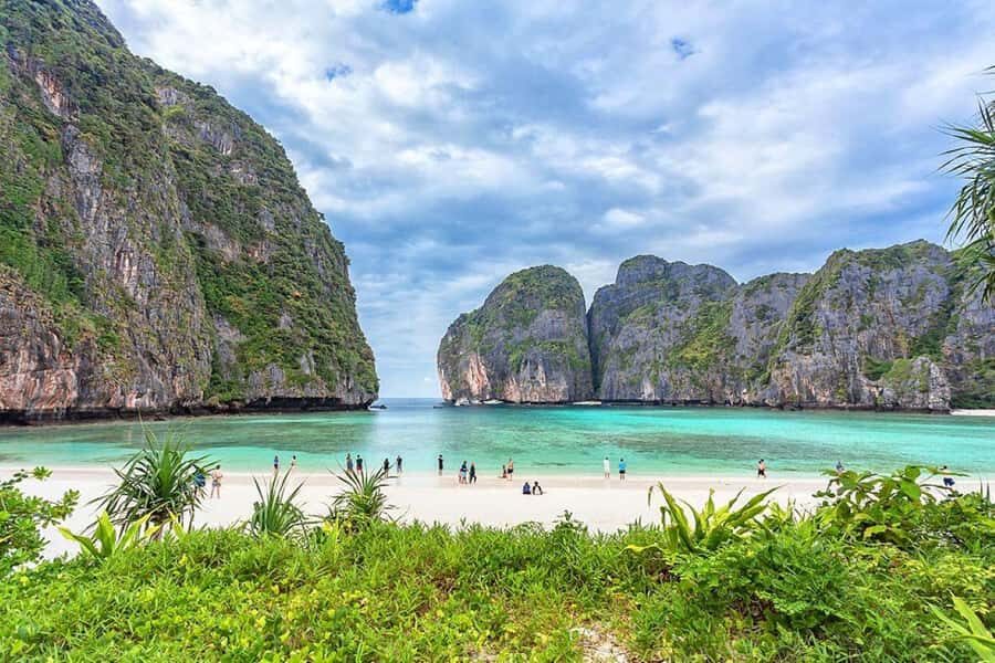 Krabi: Phi Phi Islands Day Trip by Speedboat & Buffet Lunch - Exploring the Itinerary in Detail