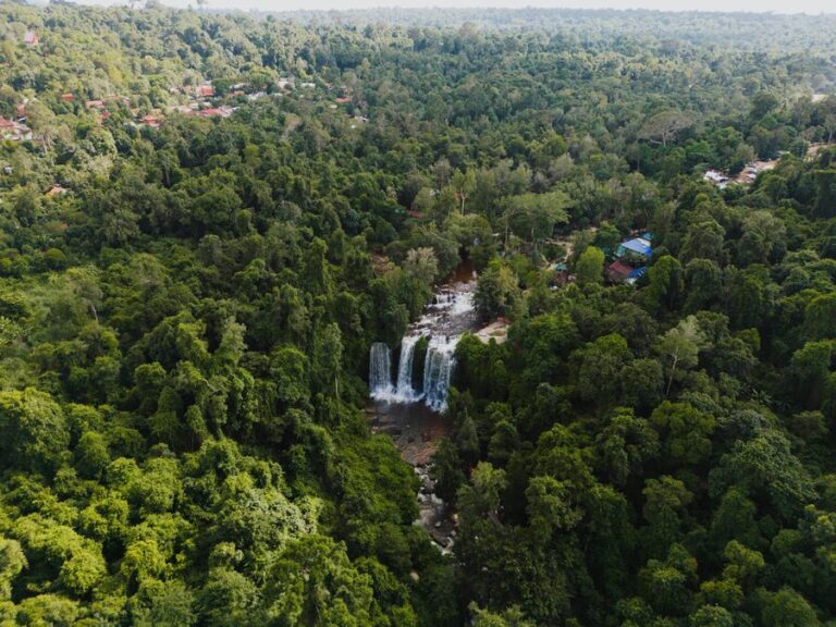 Kulen Mountain Waterfall Tour & 1000 Lingas: How to Book from Siem Reap