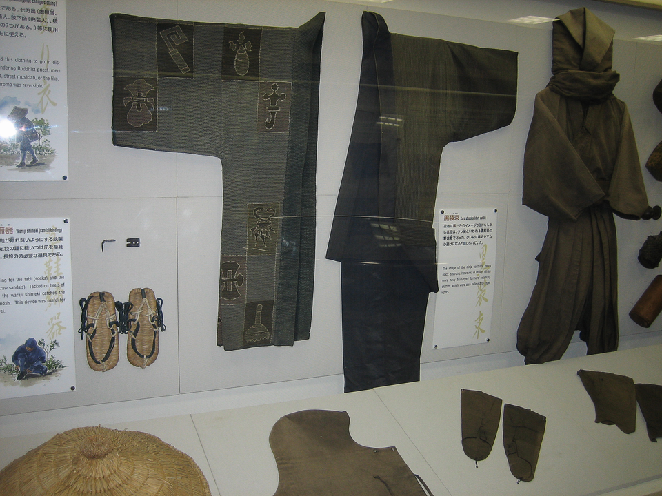 Kuro shozoku ninja costume displayed at a Japanese ninja museum