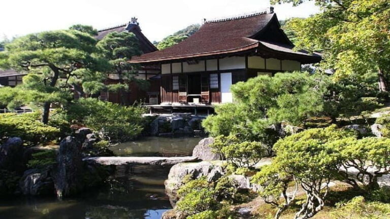 Kyoto: Nishi Honganji, Higashi Honganji, and Ginkakuji Tour - Who Is This Tour Best For?