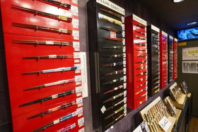 Kyoto: Nishiki Market Brunch Walking Tour-7 Tastings+Brunch - Summary: Who Will Love This Tour?