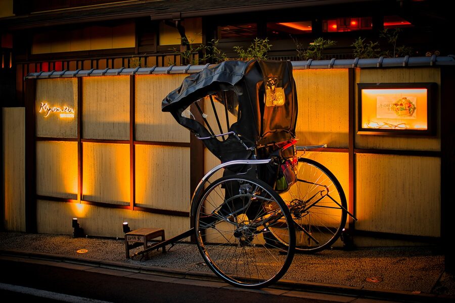 Rickshaw on Kyoto street in the evening