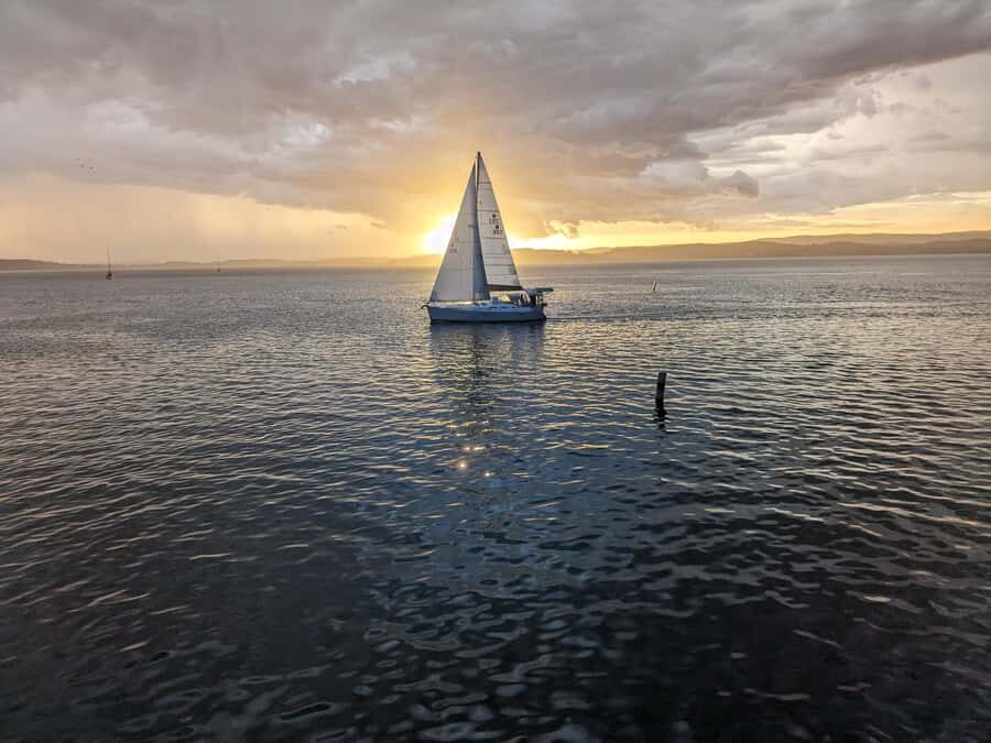 Lake Macquarie: luxury small group yacht cruise - Who Will Love This Experience?