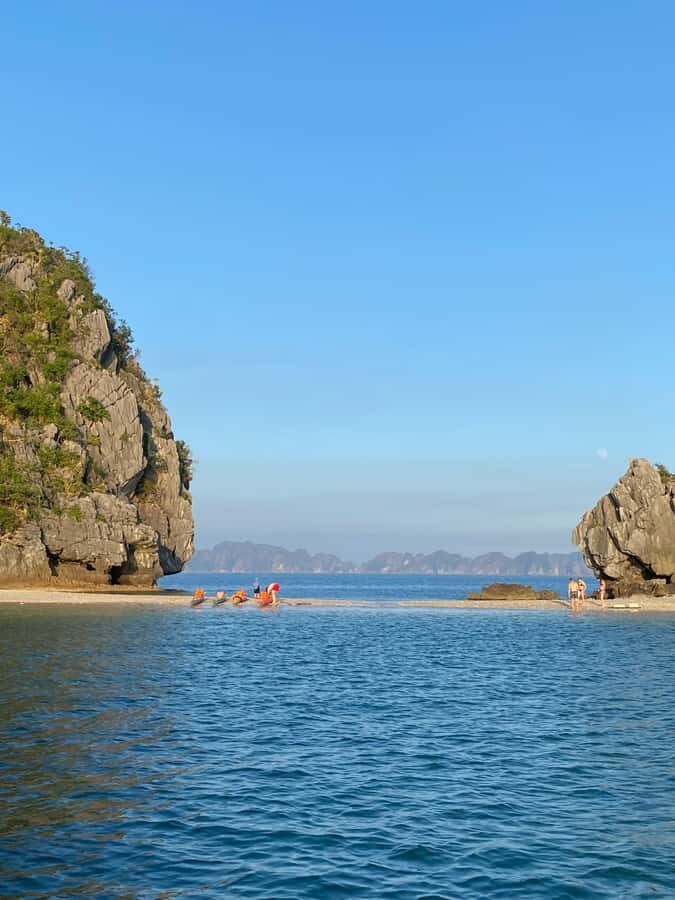 Lan Ha Bay Cruise and Kayak ,Monkey island - What Makes This Tour Stand Out?